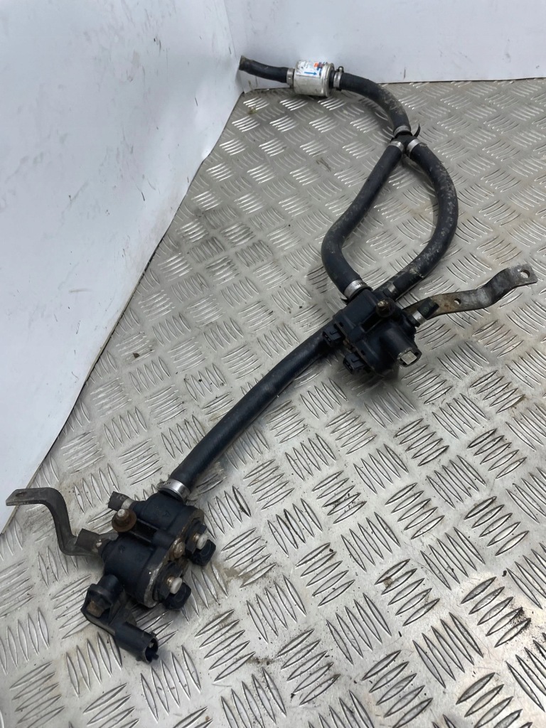 фото №1, Subaru forester sg 2004 форсунки