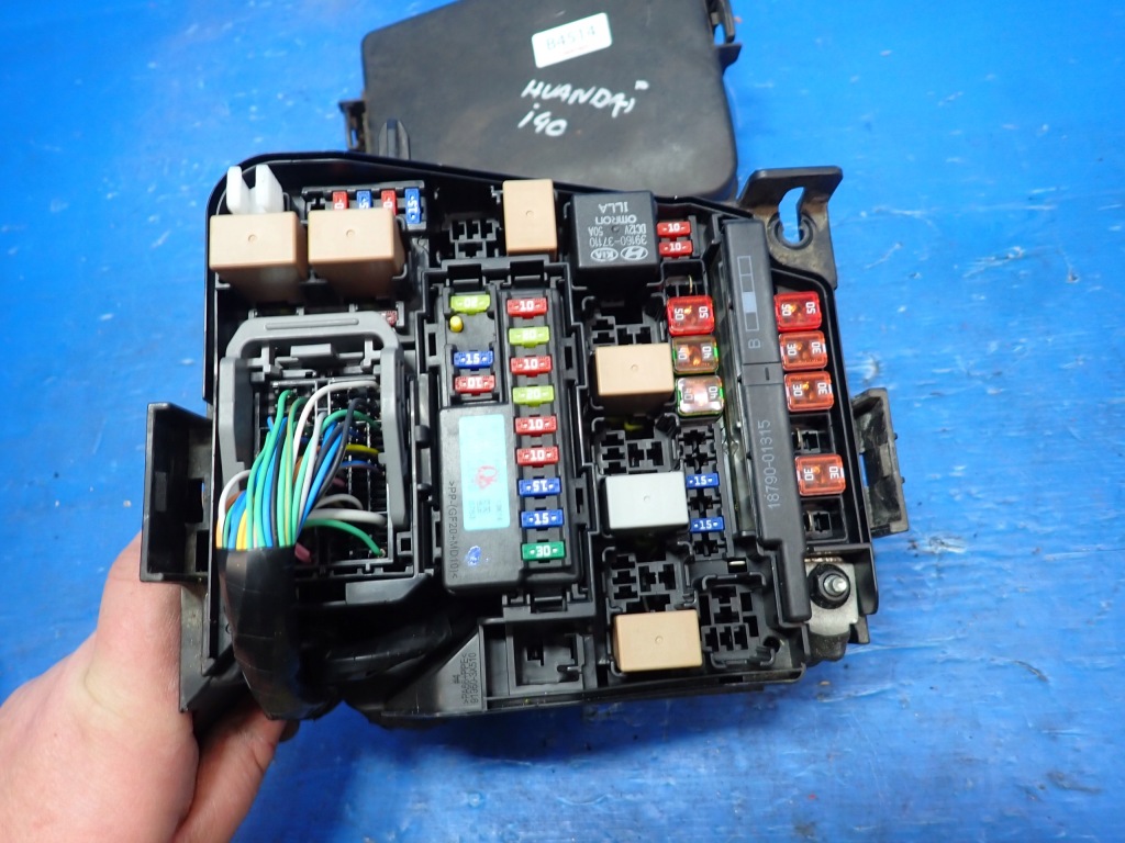 Szt коробка предохранителей hyundai i40 91951-3x140 Оригинал