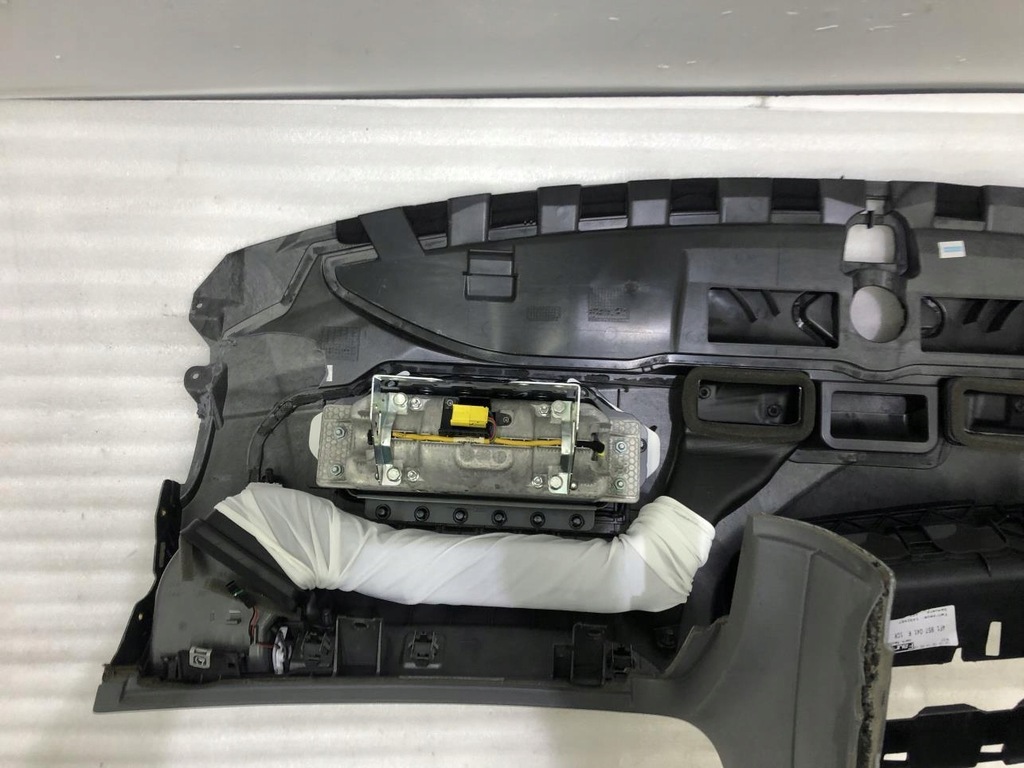 фото №8, Приборная панель приборная консоль audi a6 c6 europa