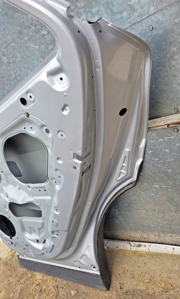 Двері задні праве задній kia sportage 5 2021- Ціна