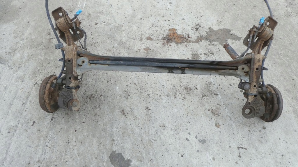 фото №5, Балка подвеска подрамник задняя oś задняя citroen c3 i