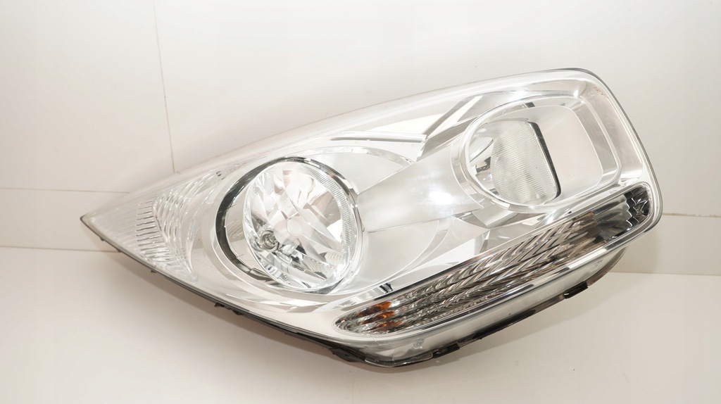 фото №1, Лампа правый перед передняя kia venga 09-14r