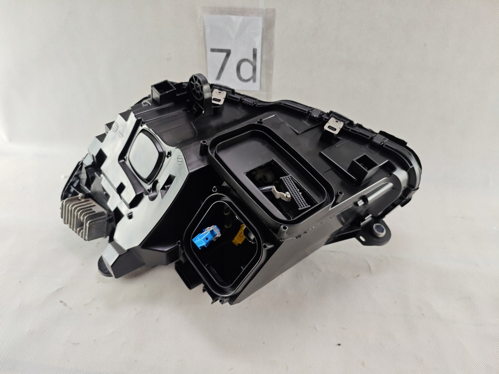 фото №13, Mercedes c klasa 205 w205 full led ils правый фара лампа правая a205