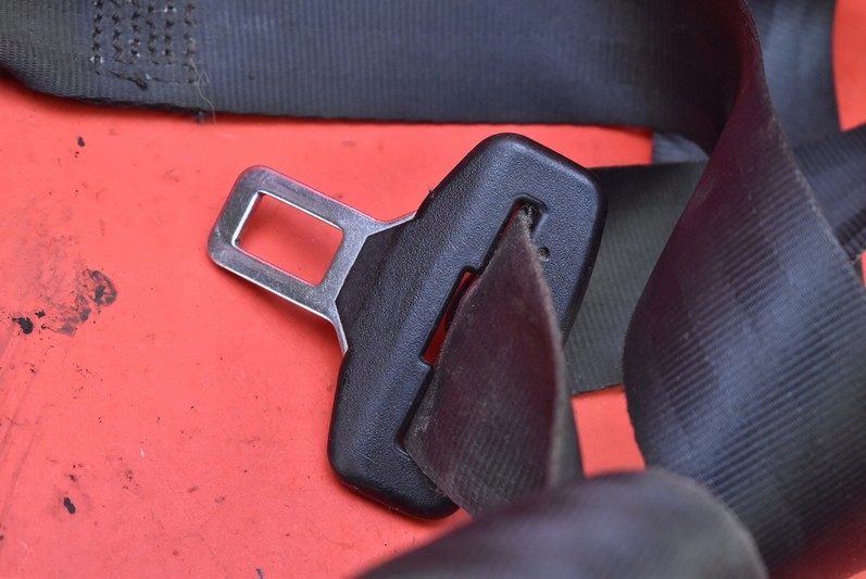 фото №9, Pas безпеки лівий перед eu 98064903 mitsubishi colt 6 vi z30 02-09