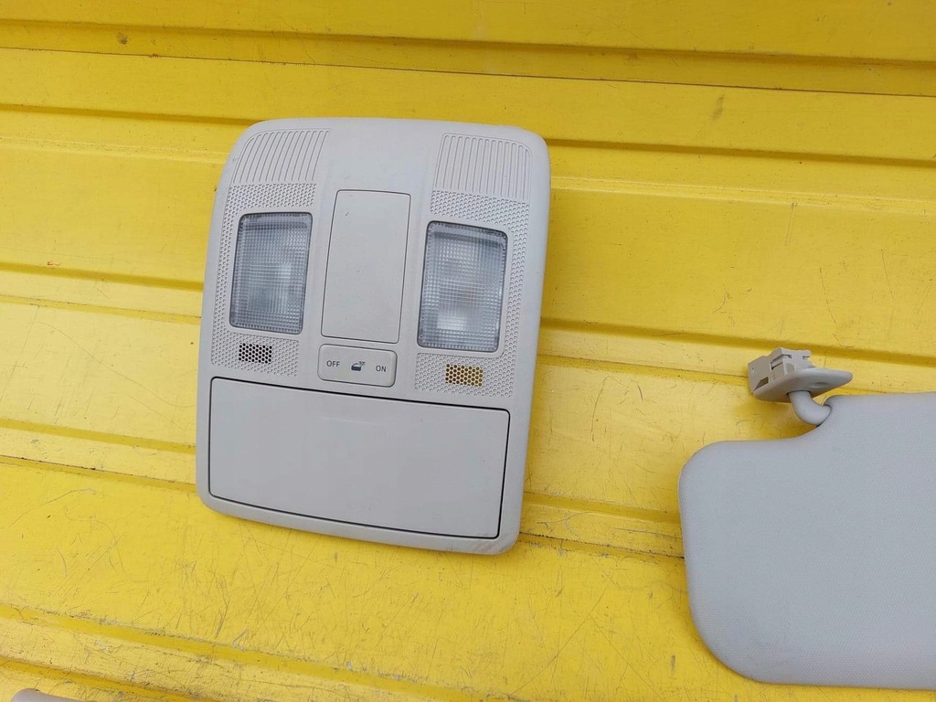 фото №4, Mazda 6 gj солцезащитный козырёк лампа потолок ручки