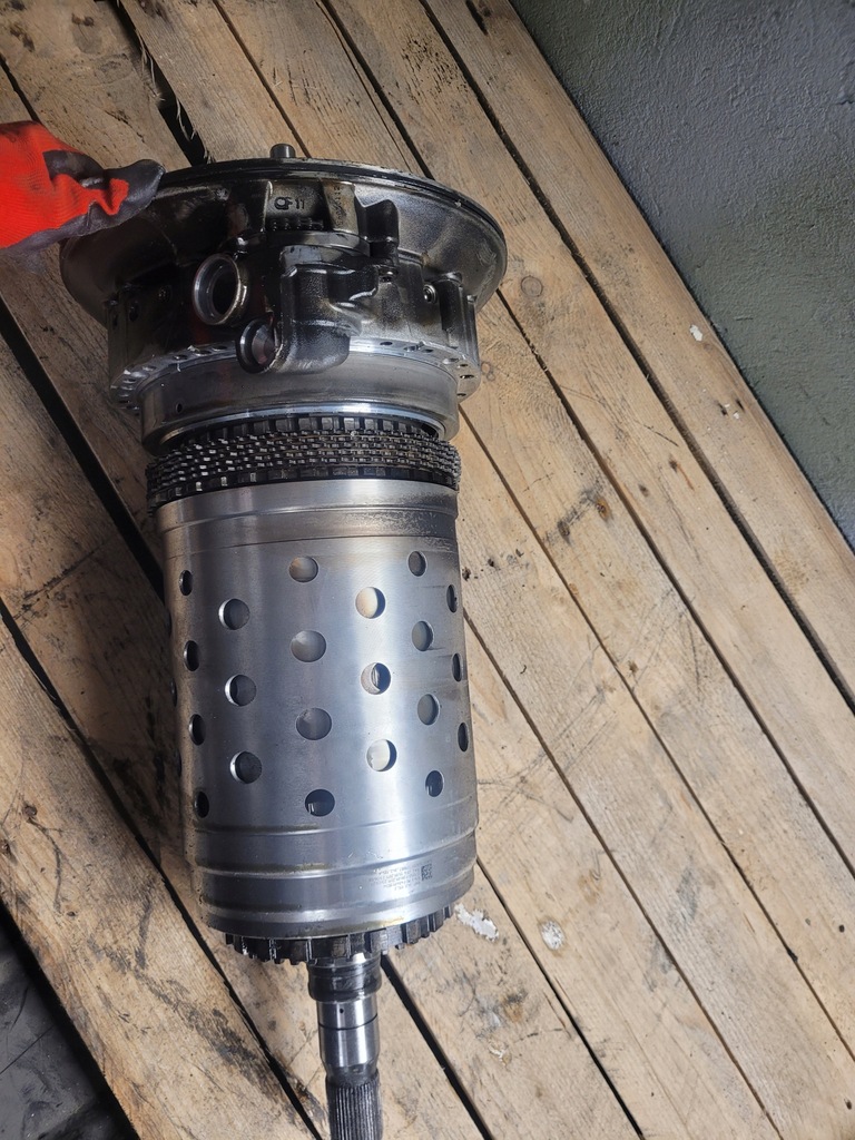 фото №12, Bmw f10 f30 f20 вкладиш коробки передач 8hp70x насос масляна коробка передач