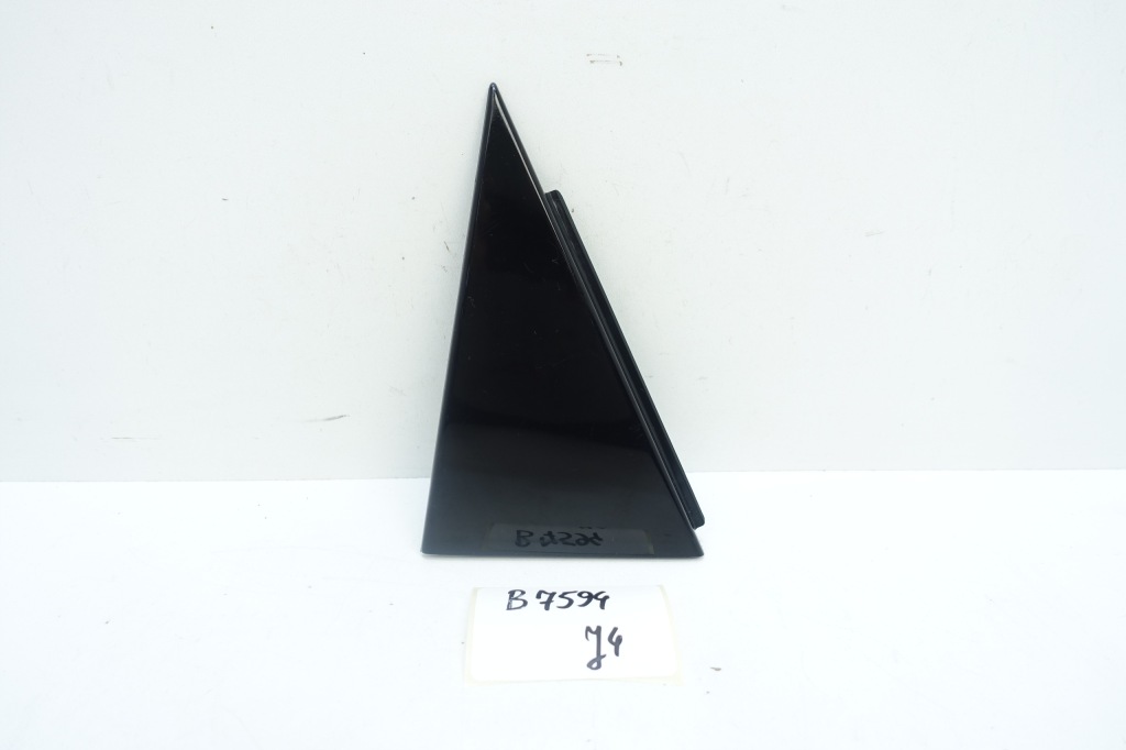 Купити Накладка трикутник двері лівий задній audi a6 c7 седан