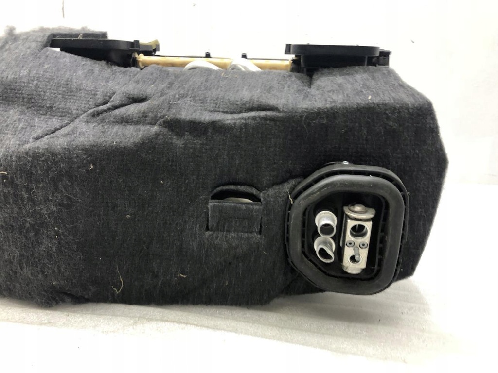 фото №12, Отопитель mercedes c-klasa w204 a2048300962