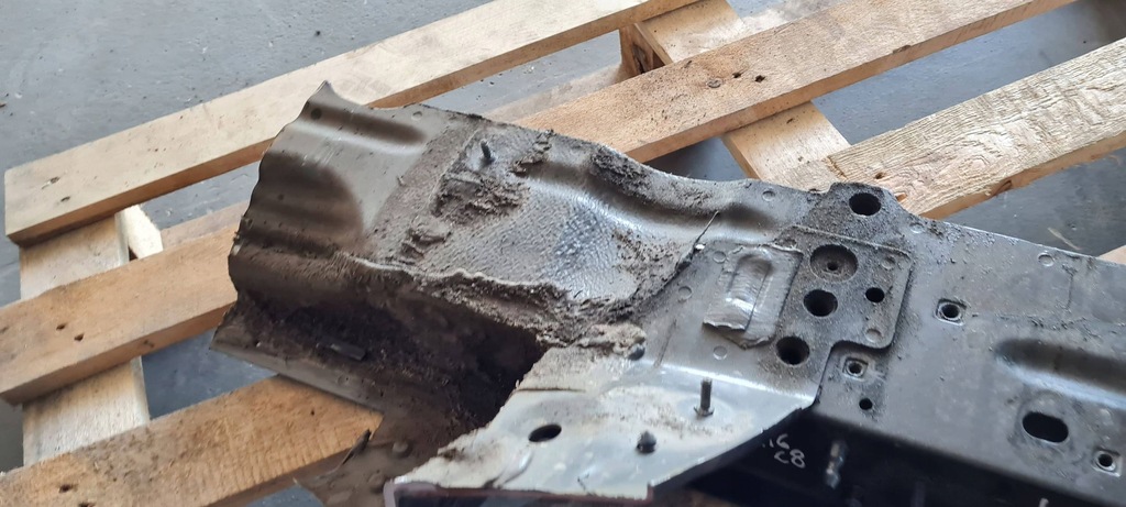 фото №10, A6 c8 4k лонжерон четверть левая левый перед передняя lz7s