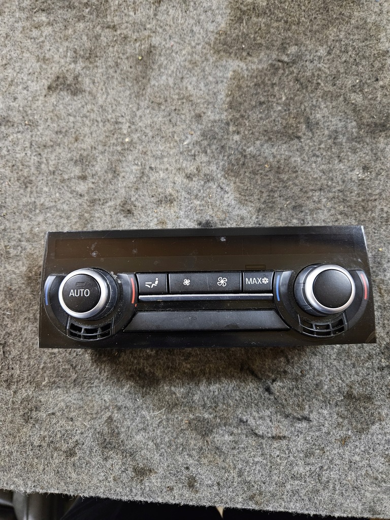 фото №1, Панель обдув задня bmw f01 f02 9237121