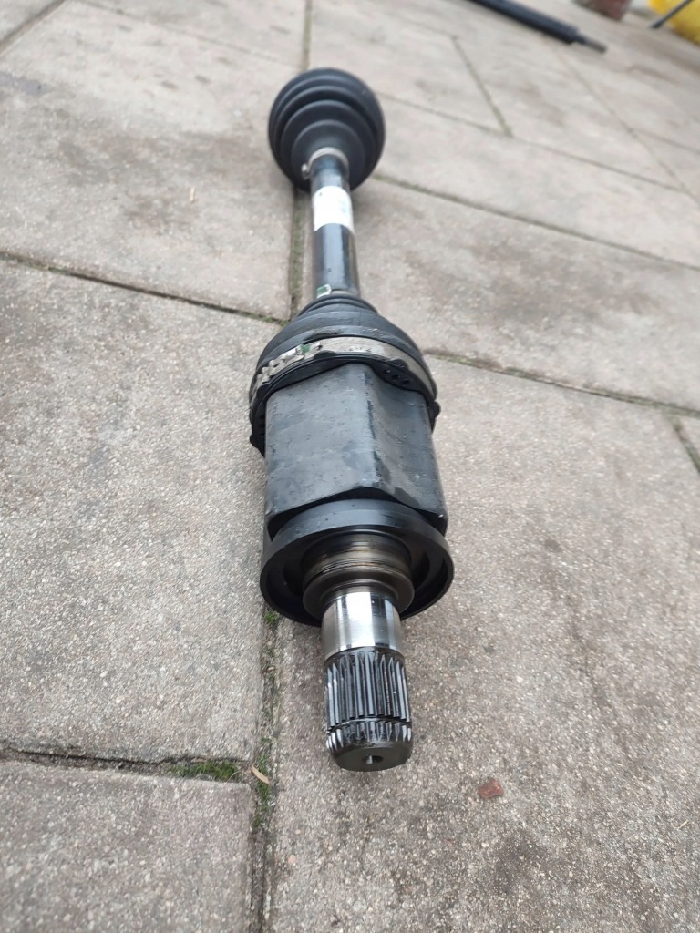 Привідний вал привідна ліва bmw x3 g01 2019 Недорого