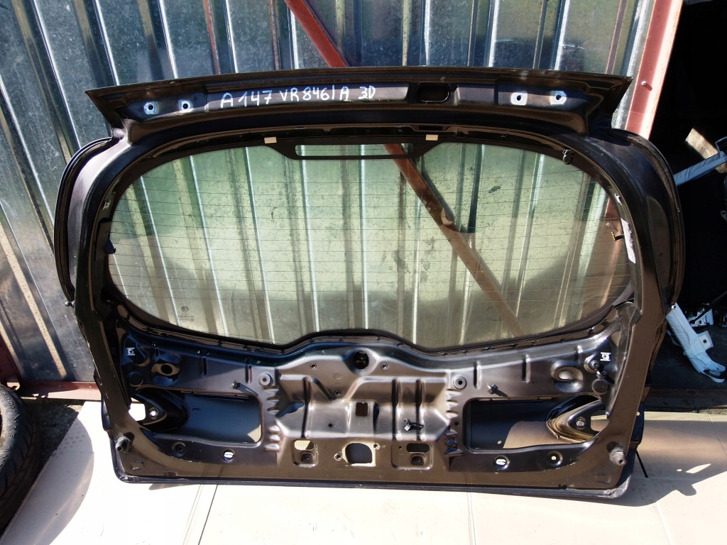 Крышка багажника багажника 846 alfa romeo 147 3 дверь Цена