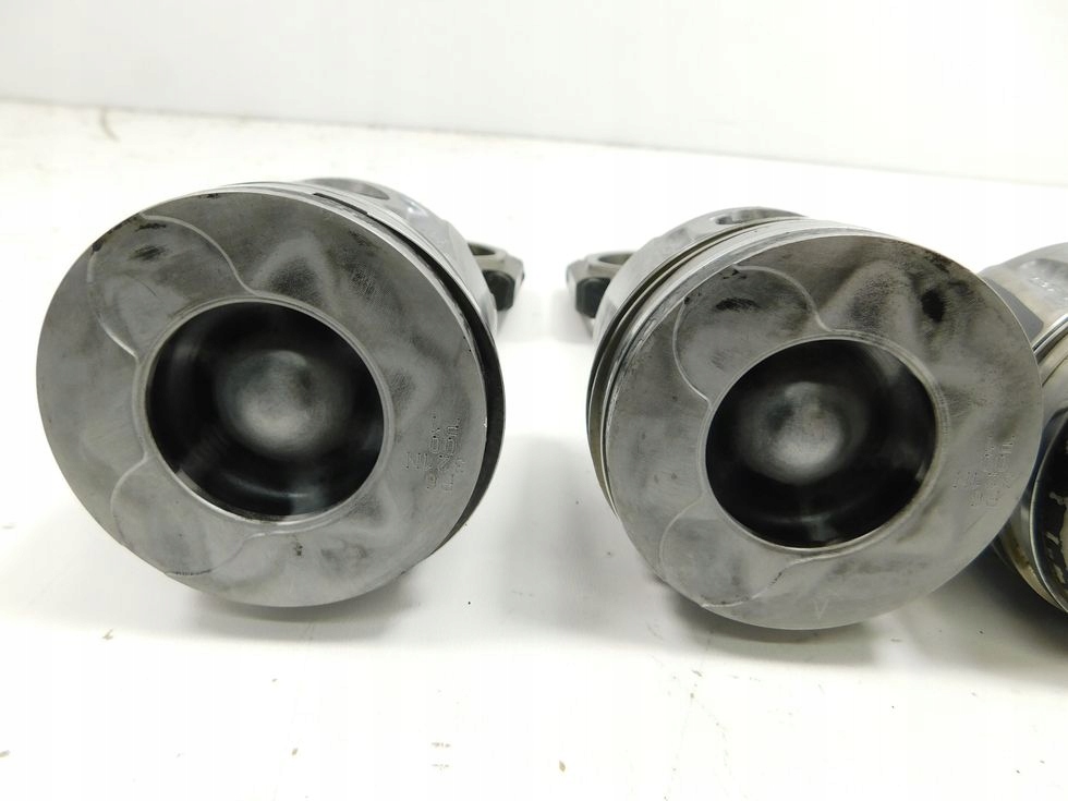 фото №11, Поршень з шатун 2.0 tdci hdi ford peugeot volvo v50 citroen fiat scudo