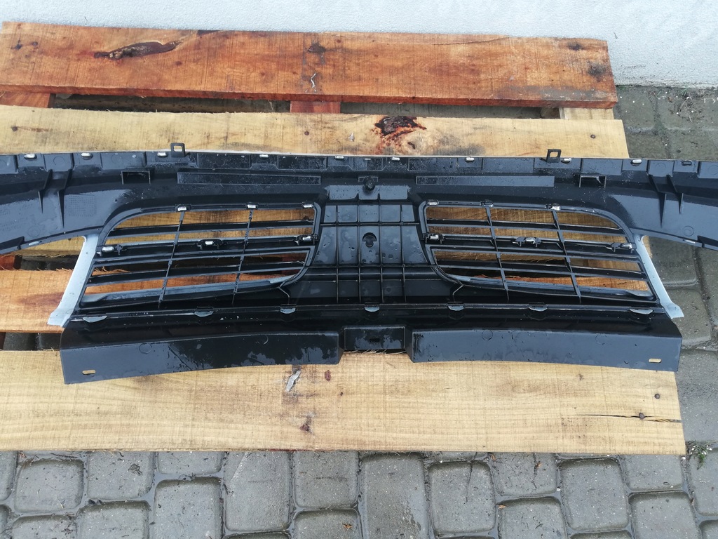 фото №6, Решітка радіатора nissan primastar lift 2006-14