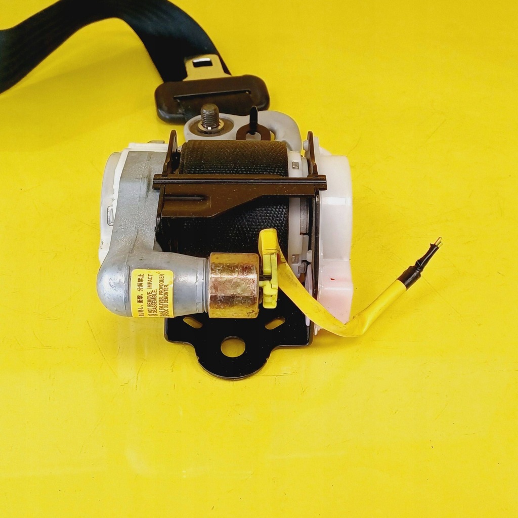 Ремень безопасности левая перед mazda 5 t89334t nr226 с Разборки