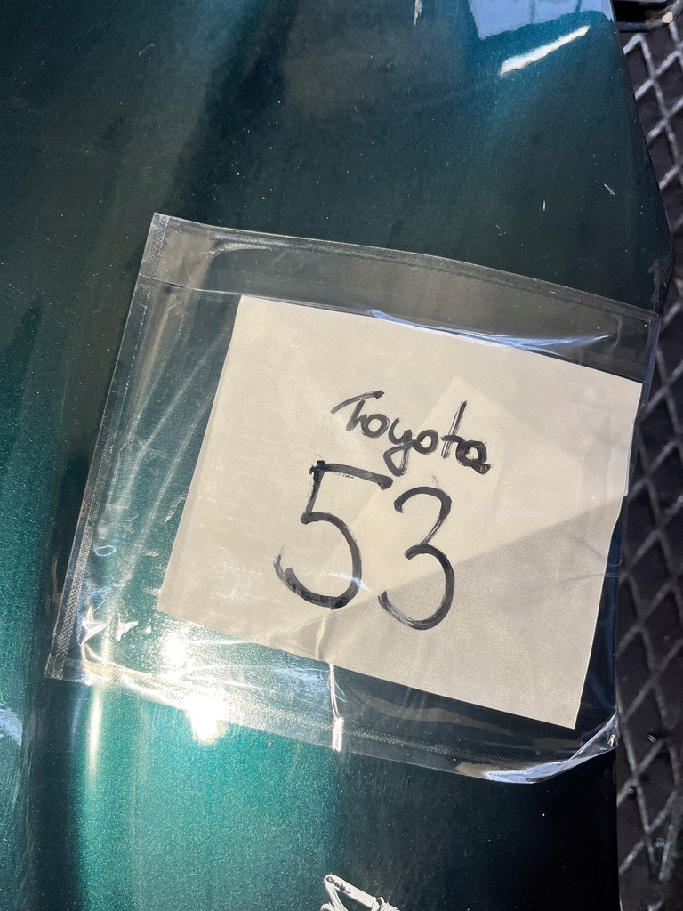 фото №10, 53 toyota corolla verso ii крила правий