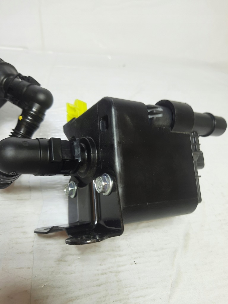 фото №10, Subaru crosstrek xv 22- фильтр угольный датчик 42035fl020 usa