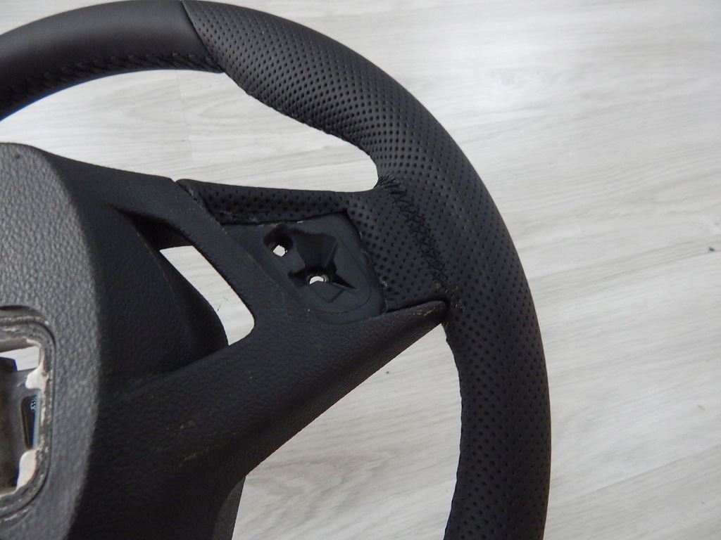 фото №11, Skoda octavia iv rs vrs sportline - воздуховод pod лопасти кожа обшивка 5e3