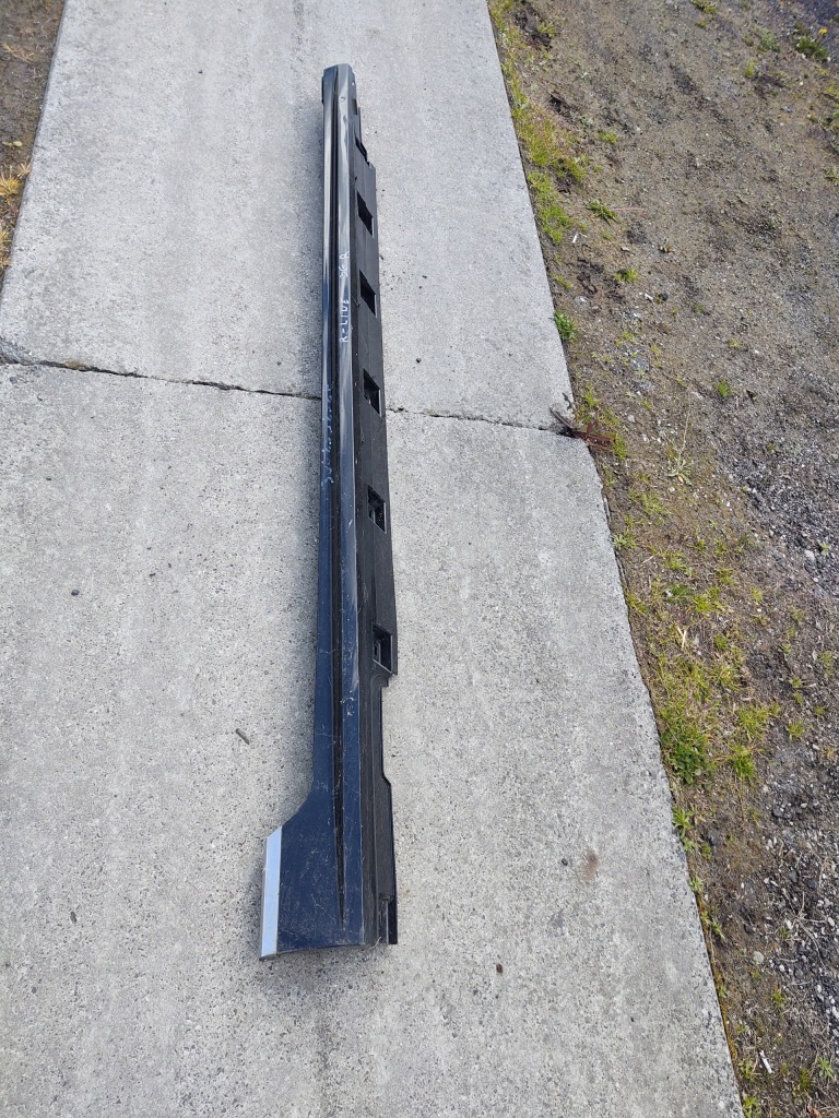 фото №1, Vw passat b8 r-line молдинг поріг права 3g0853858e