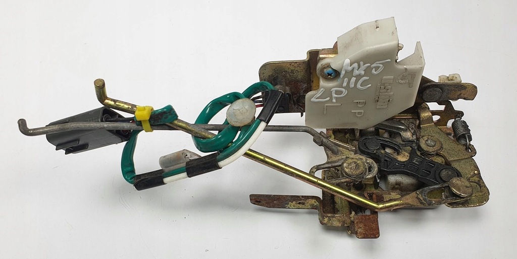 фото №1, Замок дверь левый перед mazda mx-5 ii nb europa