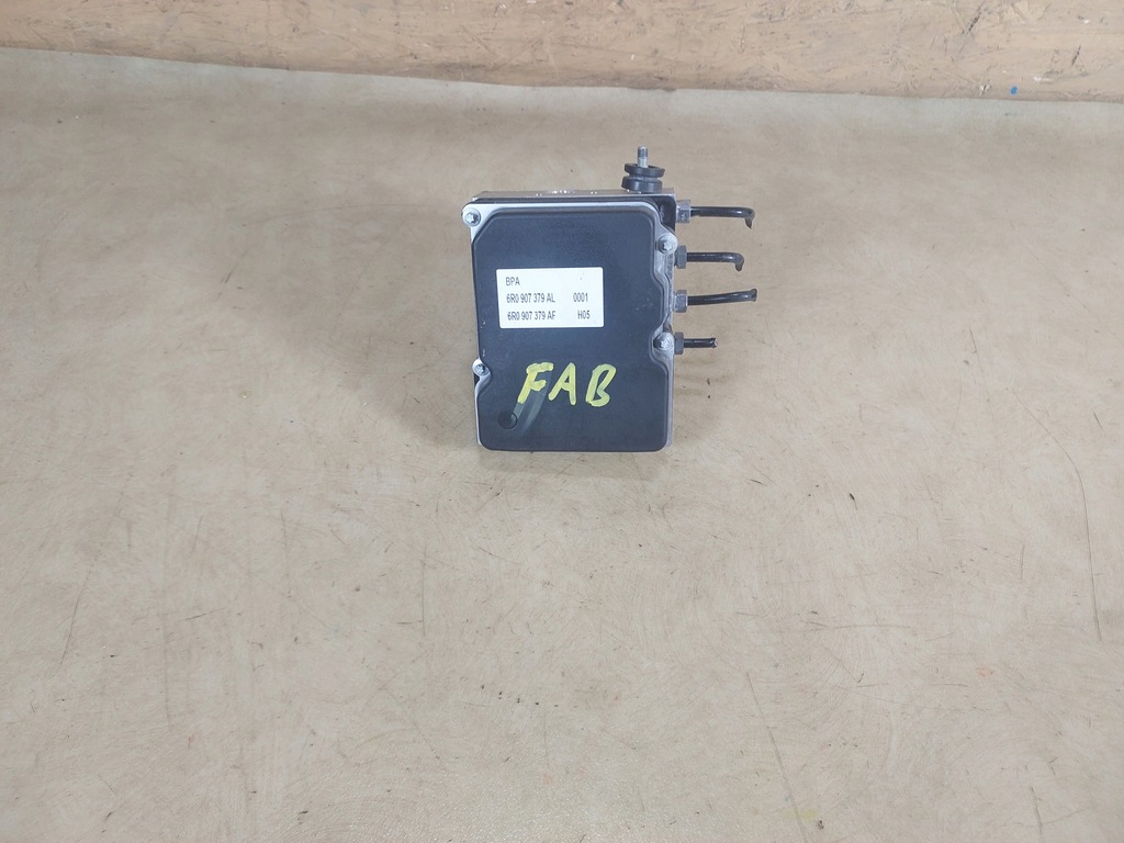 фото №1, Fabia ii насос abs 6r907379al