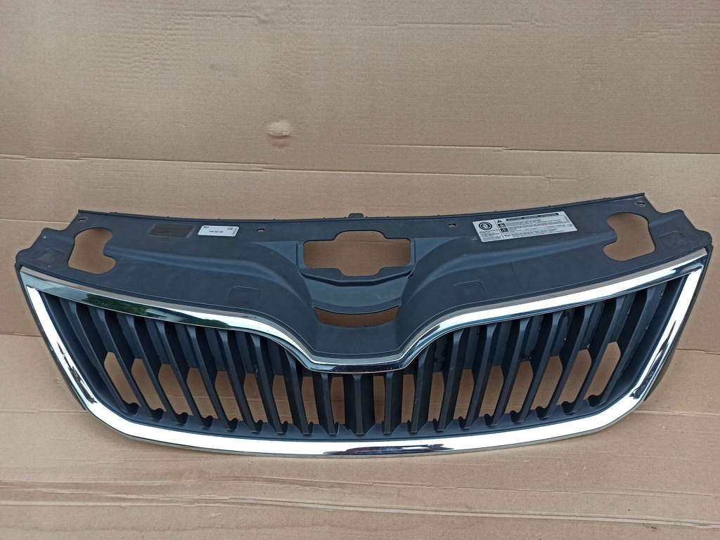 фото №1, Решётка радиатора решётка радиатора skoda rapid 5ja853668