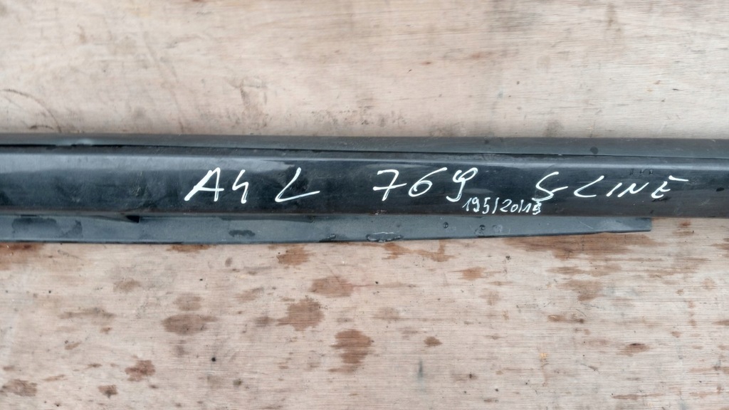 фото №3, Audi a4 b7 молдинг поріг ліва lz7l s-line