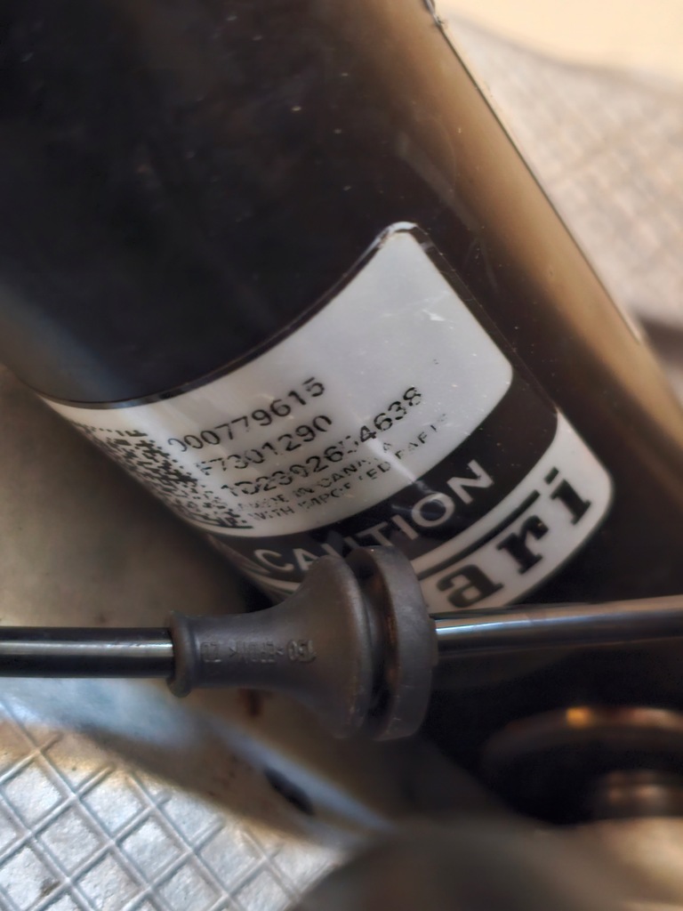 фото №10, Ferrari sf90 stradale f173 поворотный кулак левый задняя 870131 multimatic dssv