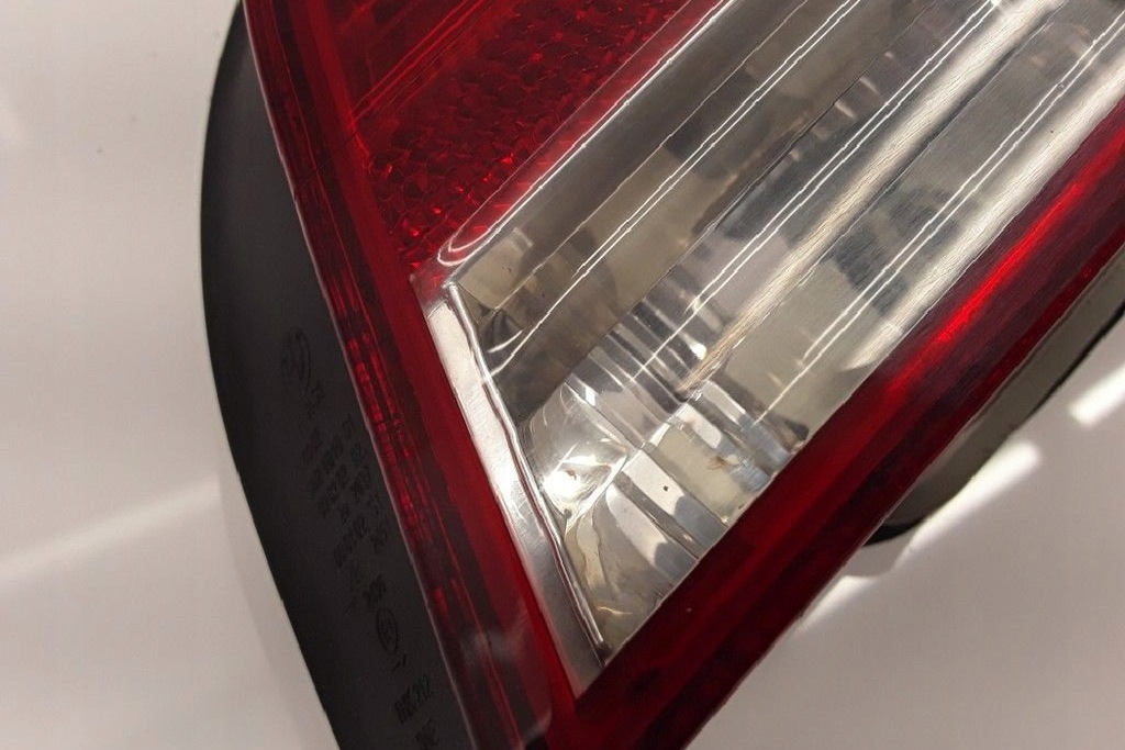 фото №10, Лампа права задня bmw 1 coupe e82 7164972 3.0l бензиновий 225kw 2008