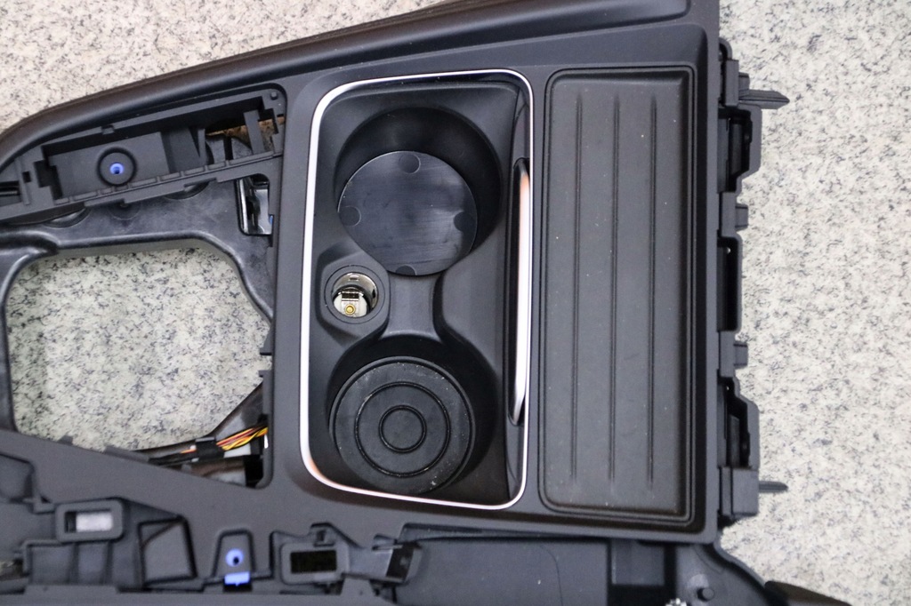 фото №7, Bmw f30 f31 f32 f34 f36 туннель средний зарядное устройство механическая коробка передач europa