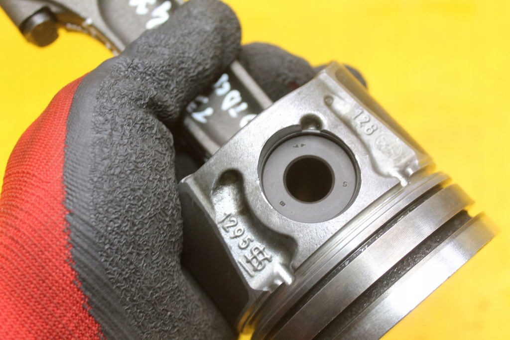 фото №6, Поршень шатун ford mondeo mk iv peugeot citroen 2.0 tdci azba 085190+ 783