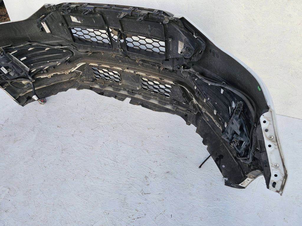 Edge mk2 рестайлінг  st бампер перед передній білий yz 6 pdc комплектний Доставка