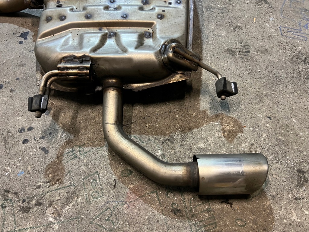 фото №6, Mazda 6 gl гасник 2.0 бензин rok 2021