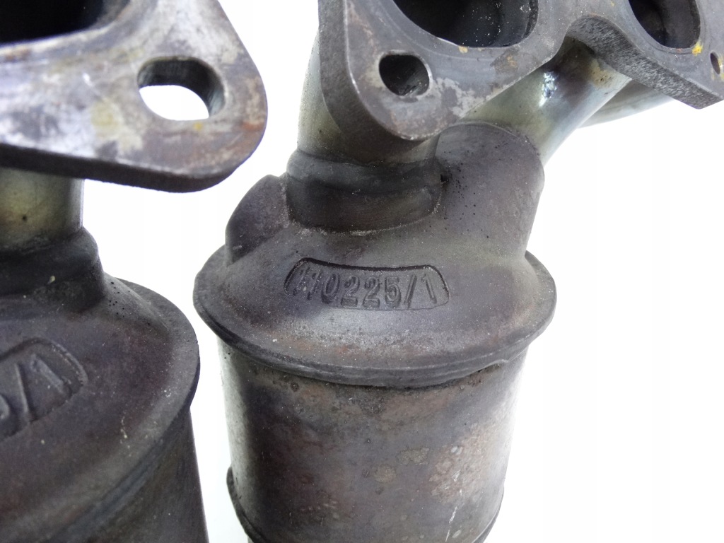 Aston martin db9 dbs 5.9 v12 катализатор оригинальный 4g4e-5g232-bd с Разборки