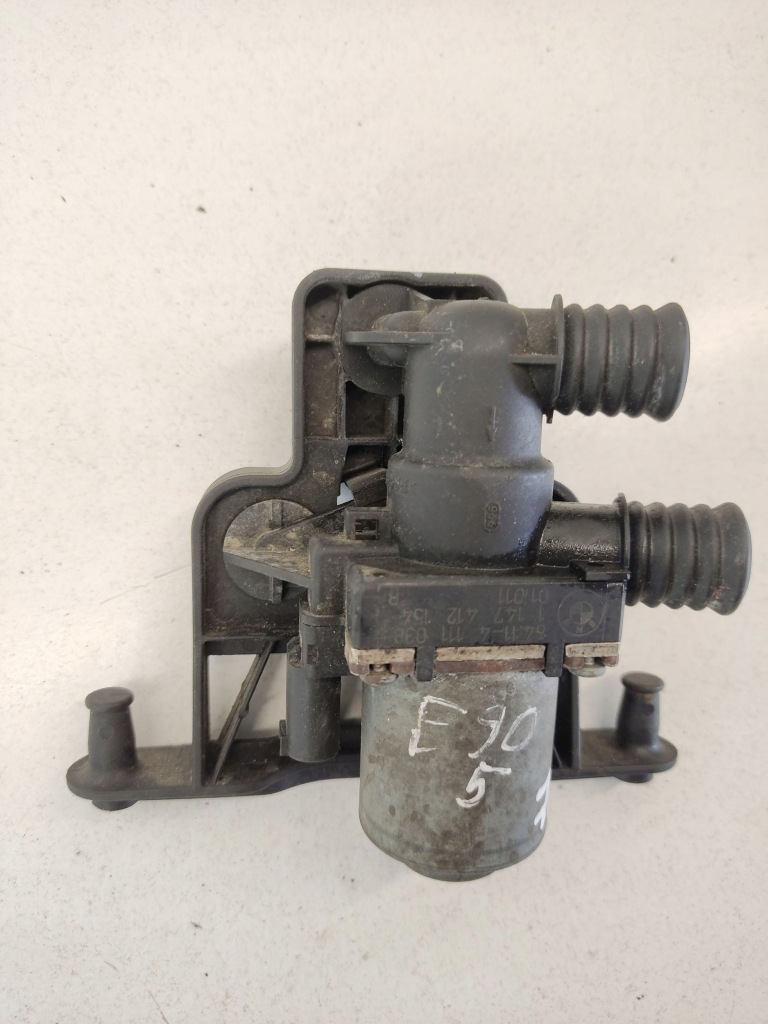 Bmw 3 e90 e91 2007 клапан отопителя 1147412154 с Разборки