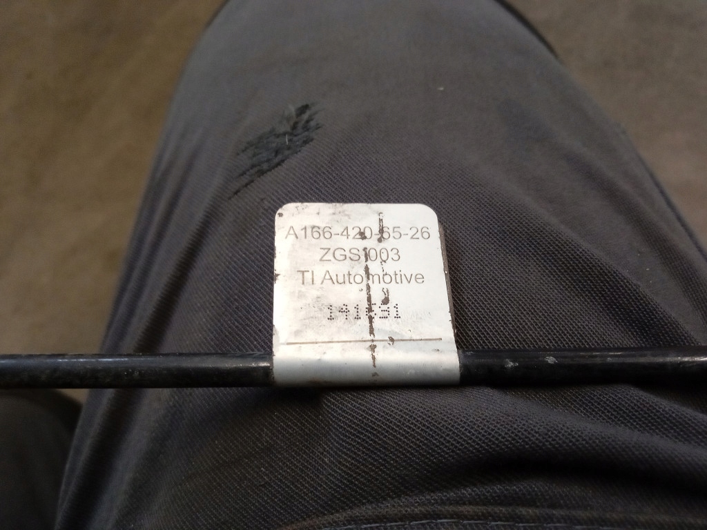 фото №6, Mercedes gls x166 шланг гальмівний жорсткий лівий задня a1664206526