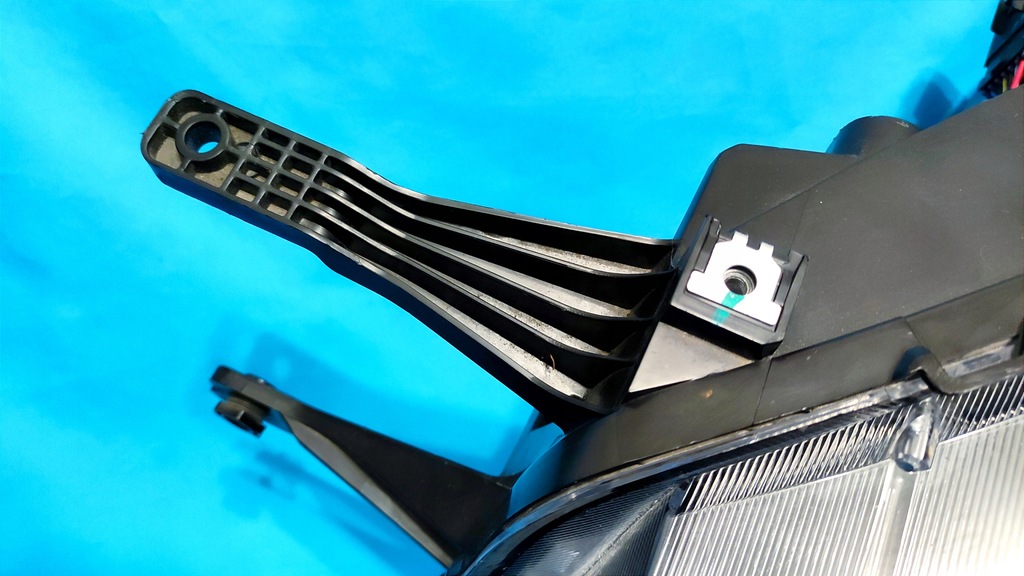 фото №10, Mg zs 2017 2018 2019 лампа фара обычный галогенный с led перед левая eur