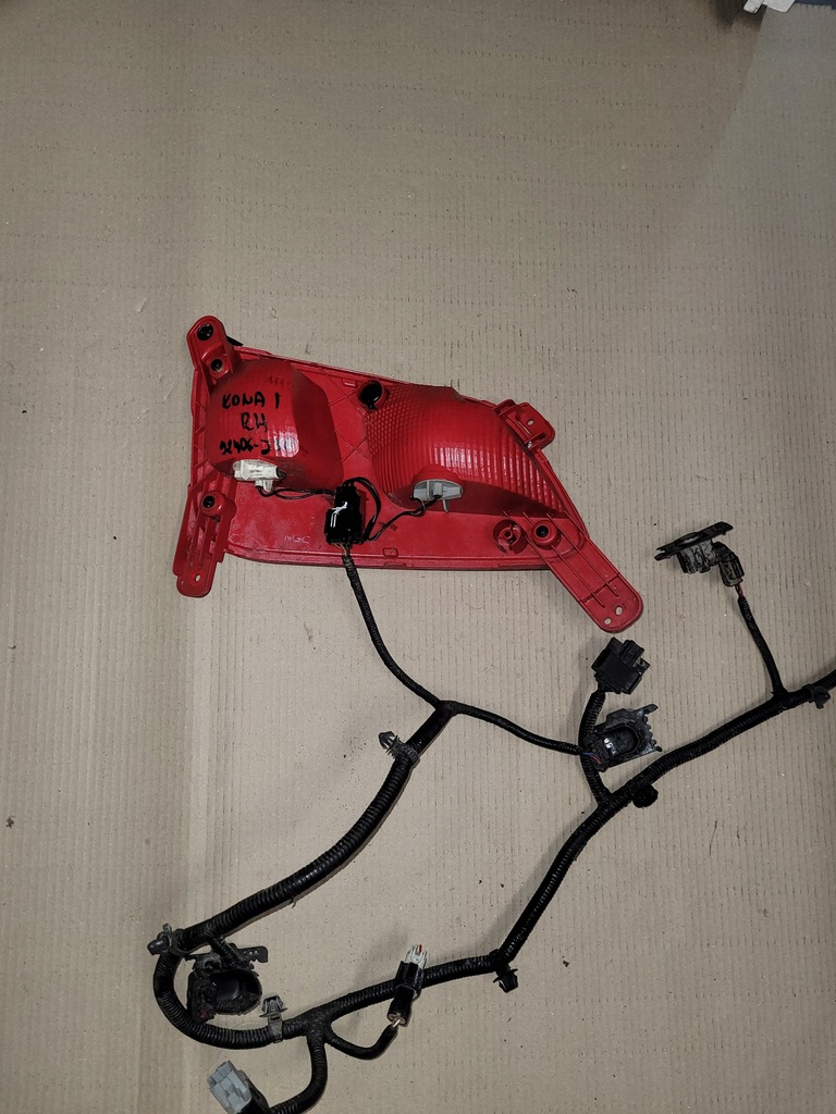 фото №11, Hyundai kona лампа противотуманная задняя задняя rh