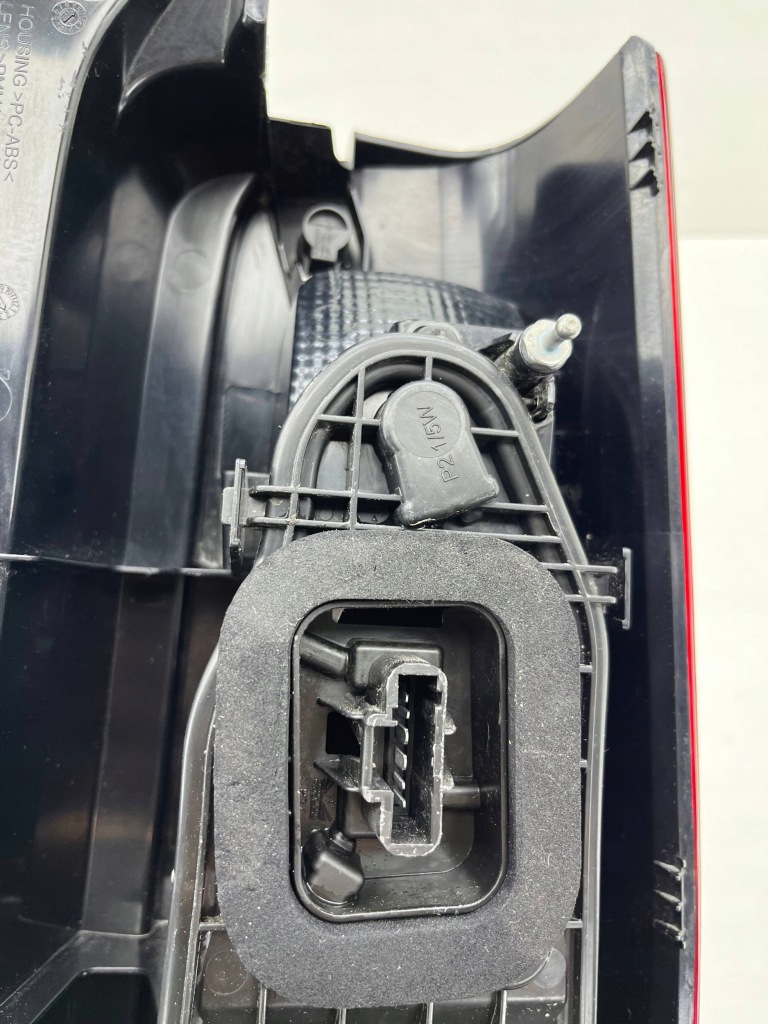 фото №16, Citroen berlingo iv лампа левая задняя 9819235880