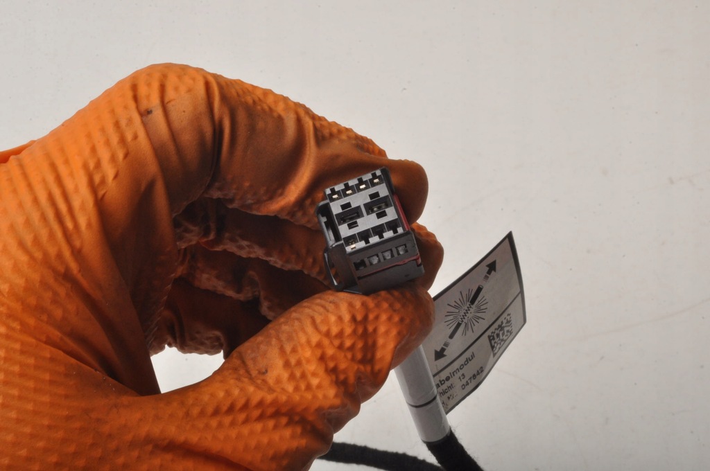 фото №6, Volvo xc60 i привод амортизатор крышки 31457566 lift