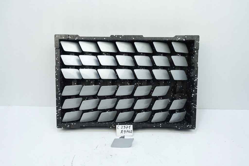 фото №1, Заглушка распылителя левая bmw 1 f20 f21 lift