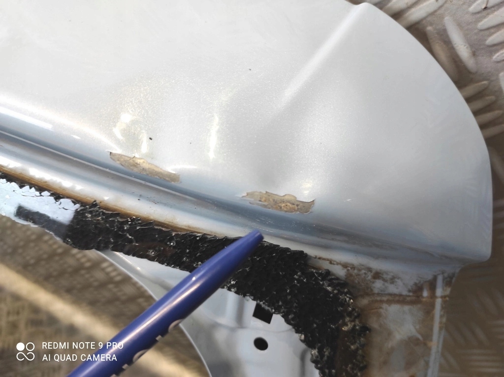 Купити Кришка багажника задня кришка багажника opel karl колір gw7