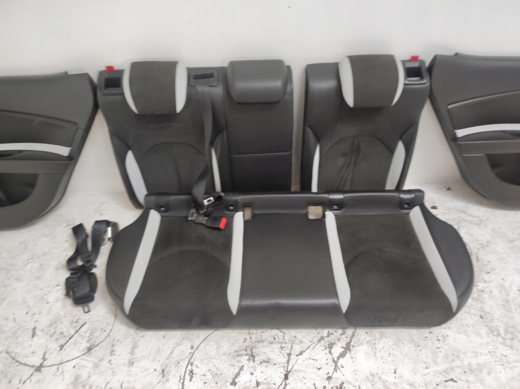 фото №9, Салон сидіння заднє сидіння обшивки оббивка leon iii 3 5f cupra hb