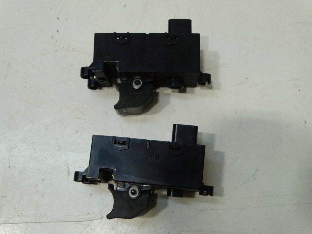 фото №9, Переключатель стекло задняя hyundai i40 93580-3z0000