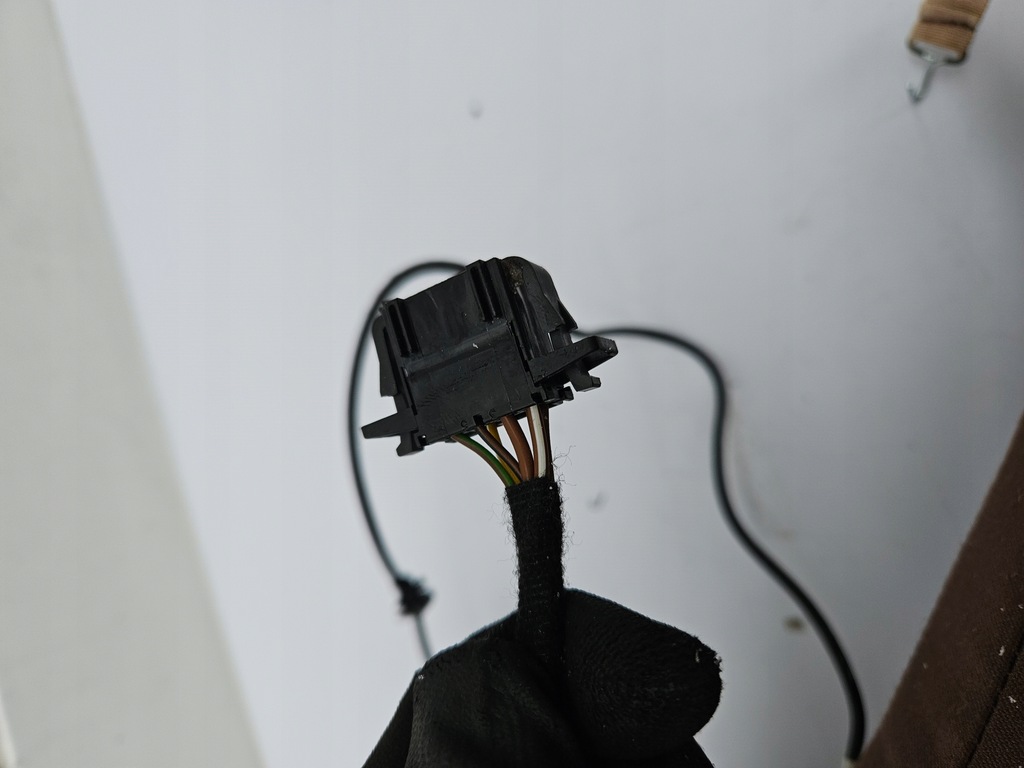 фото №15, Спинка сидіння пасажира подушка подушка безпеки права audi a6 c7 a7 4g вентильований