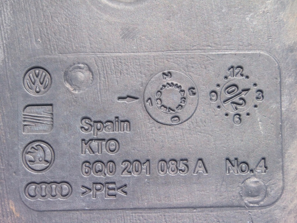 фото №7, Бак топлива bak 6q0201085a vw polo 9n iv eu