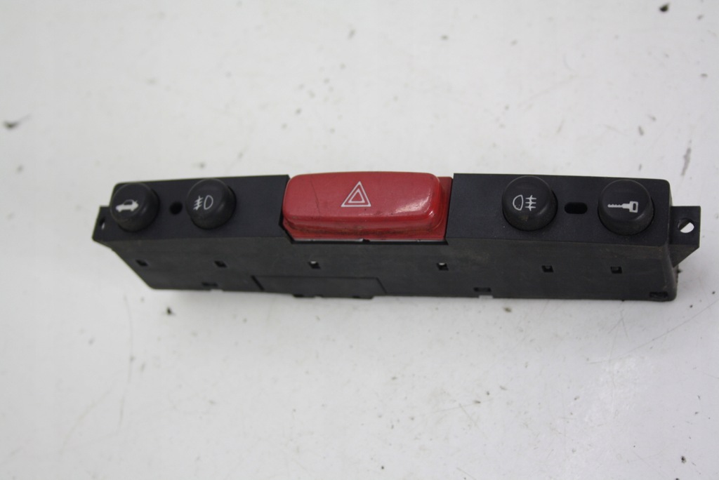 фото №1, Переключатель света аварийных панель alfa romeo 147