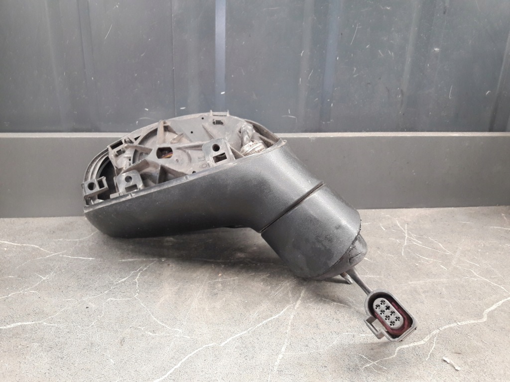 Купити E1010852 дзеркало праве  seat leon 2 7pin