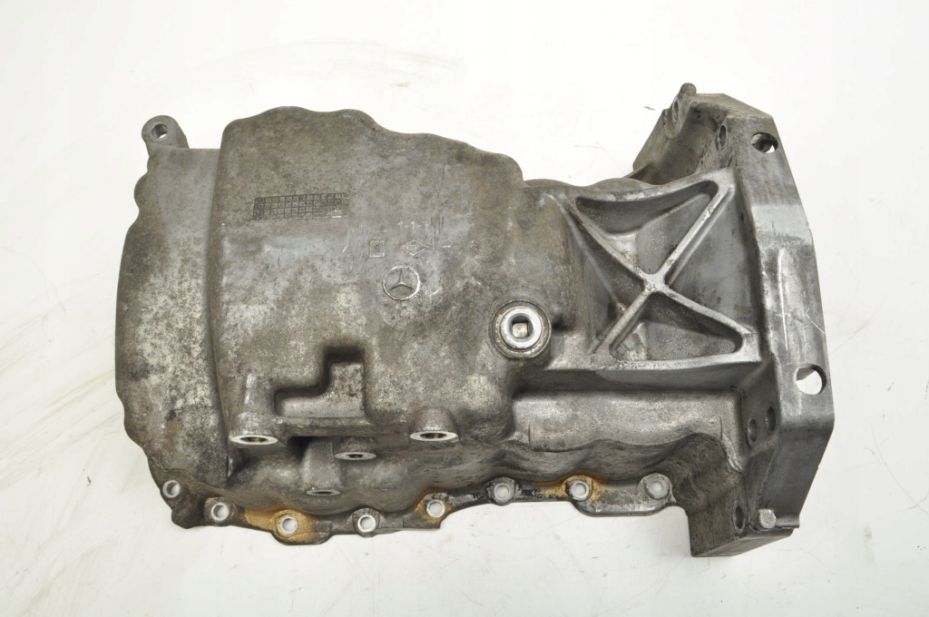 Mercedes w176 1.5 cdi поддон масляная a6070140102 Киев