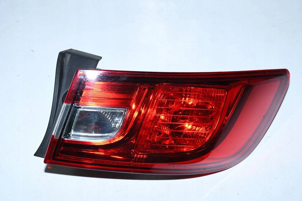 фото №1, Лампа правый задняя 265502631r renault clio iv h/b 2012- europa